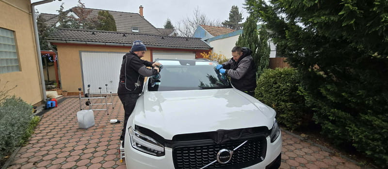 Szélvédőcsere az Ön otthonában - Mobil szélvédőcsere